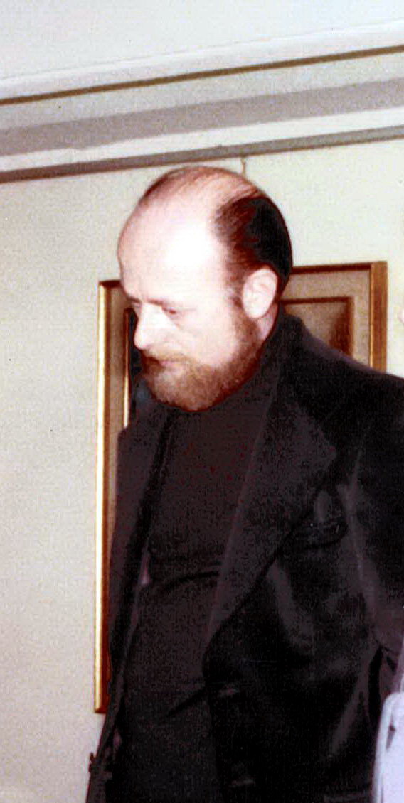 Angelo Marchetti nel 1977, in occasione mostra personale alla Galleria d'arte -Il Vertice- di Milano Angelo Marchetti nel 1977, preso la Galleria d'arte -Il Vertice- di Milano
